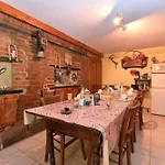 Les Pruniers -